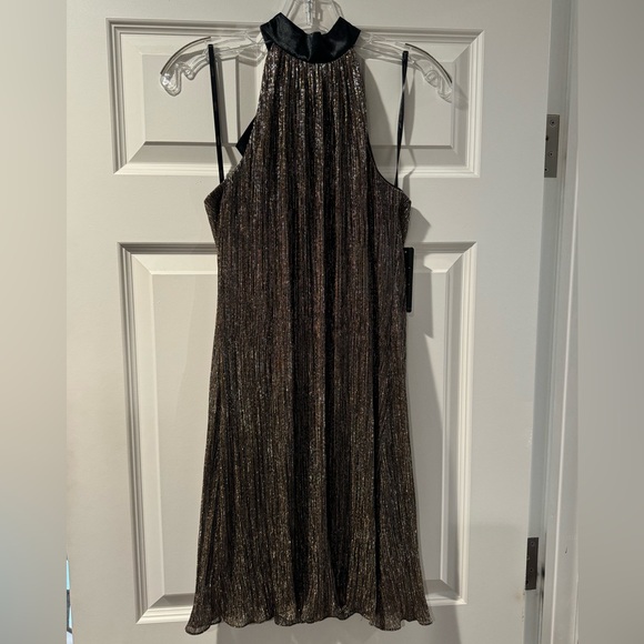 Laundry by Shelli Segal Gold Shimmer Party Dress NWT - Picture 4 of 10